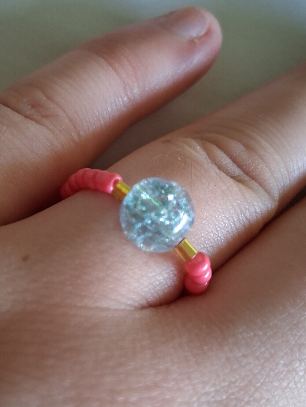 5/$25 Pink Beaded Ring with Sparkling Glass Globe 6,7,8